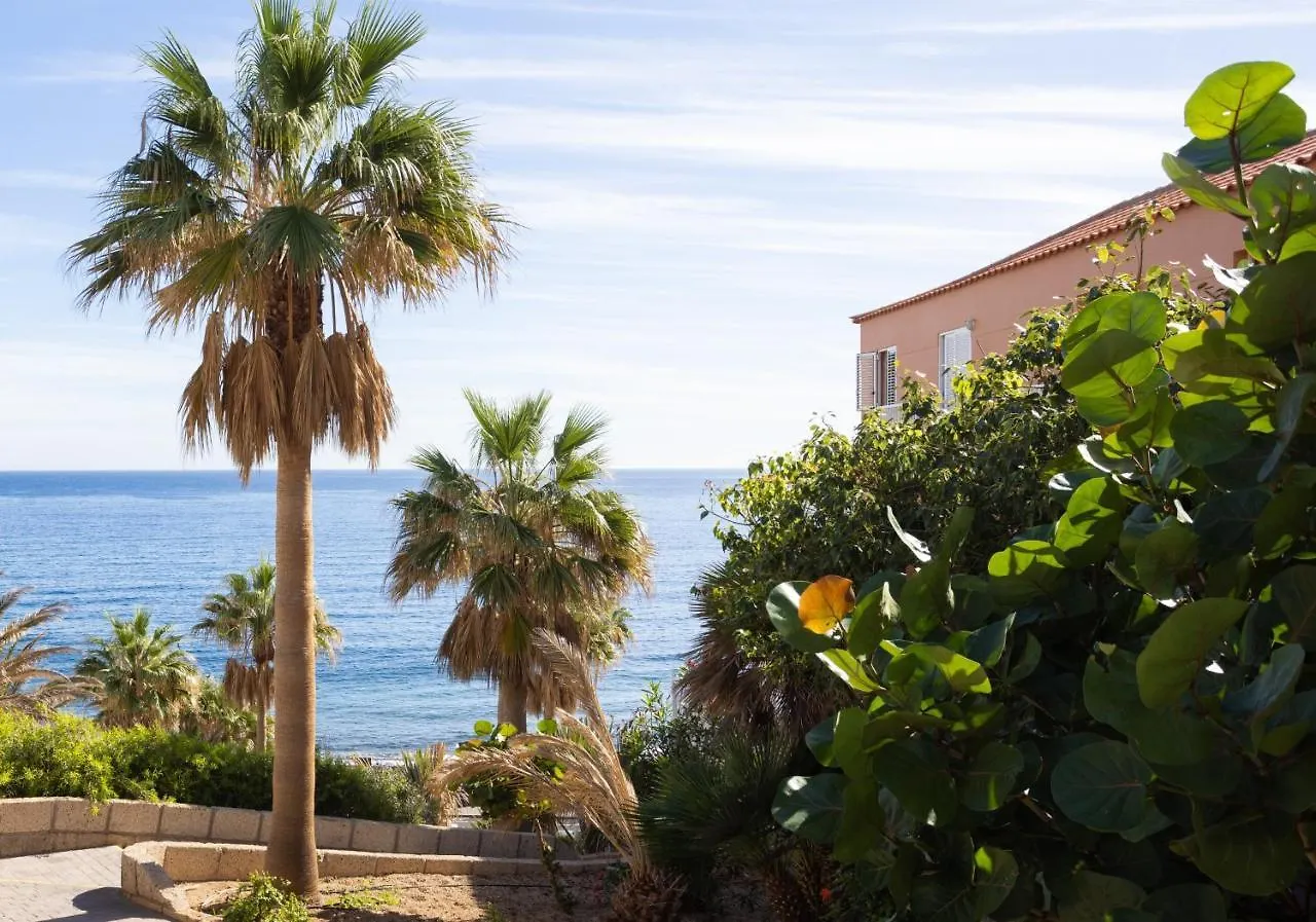 Caletillas Waves & Pool location
