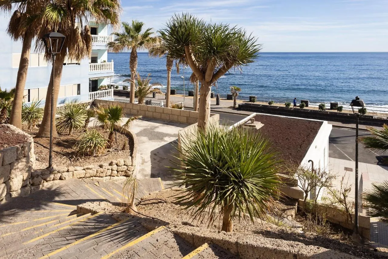 Caletillas Waves & Pool Candelaria Daire